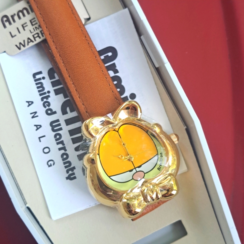 Vintage Armitron Garfield watch